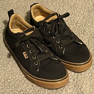 Women’s Harley Davidson sneakers